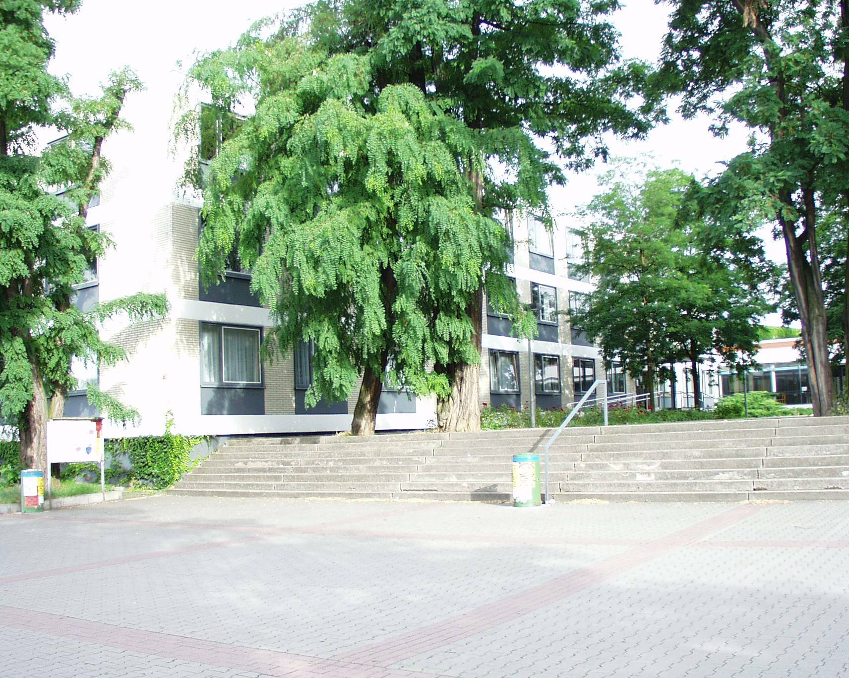 ReWi II (1121) Gebäudebild