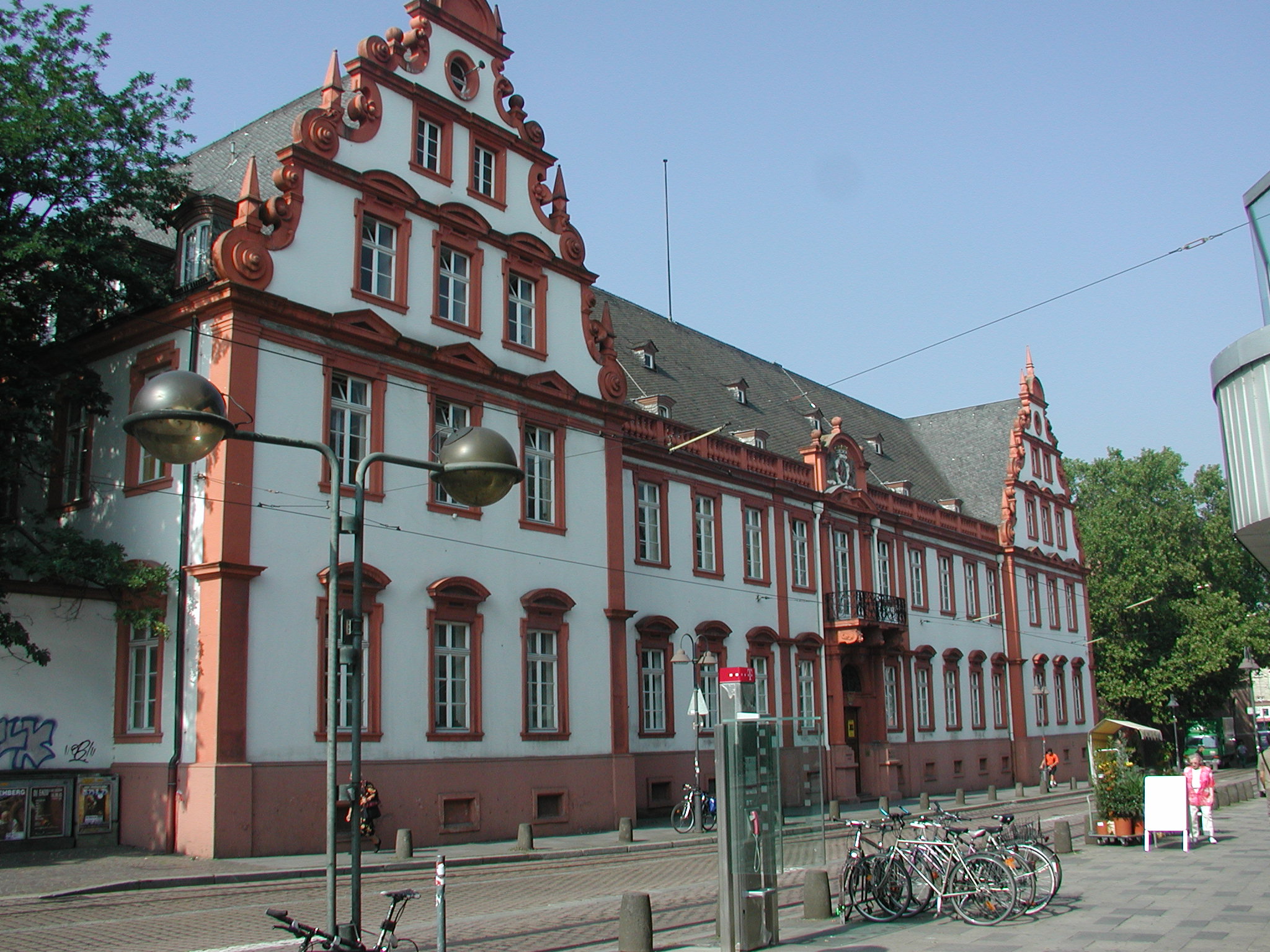 Schönborner Hof (7121) Gebäudebild