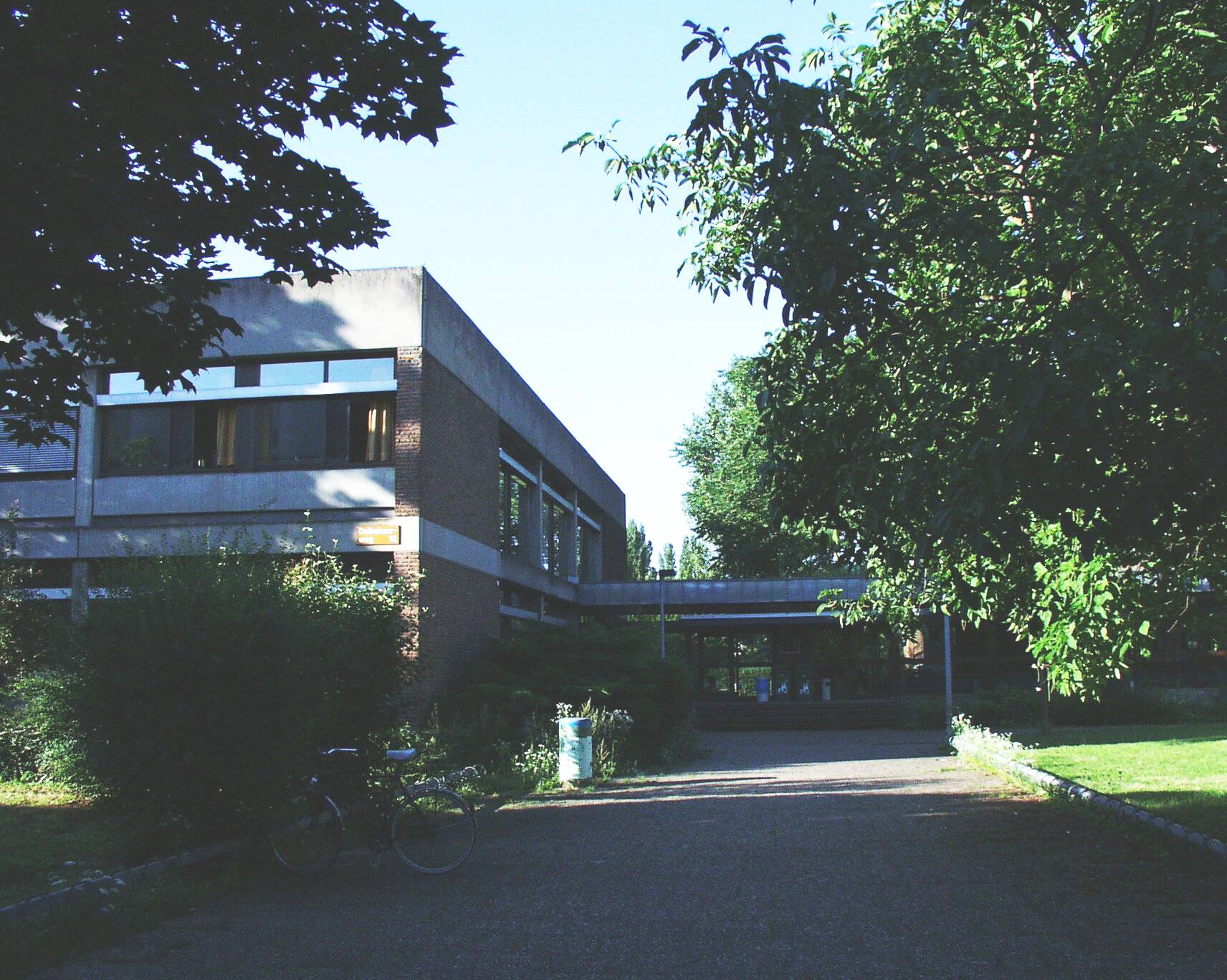 Verwaltungsgebäude Sport (1533) Gebäudebild