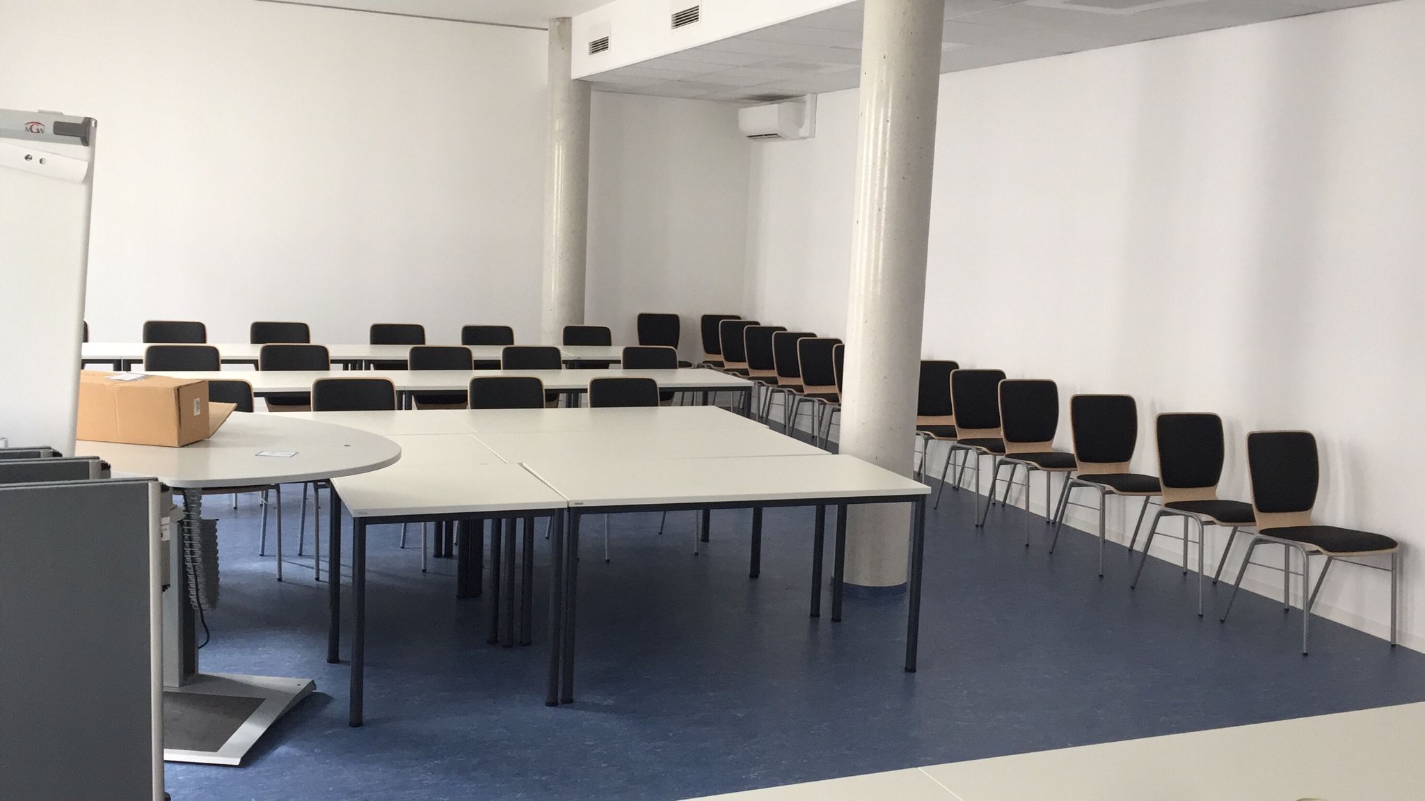 01 229 - K103 Raumbild