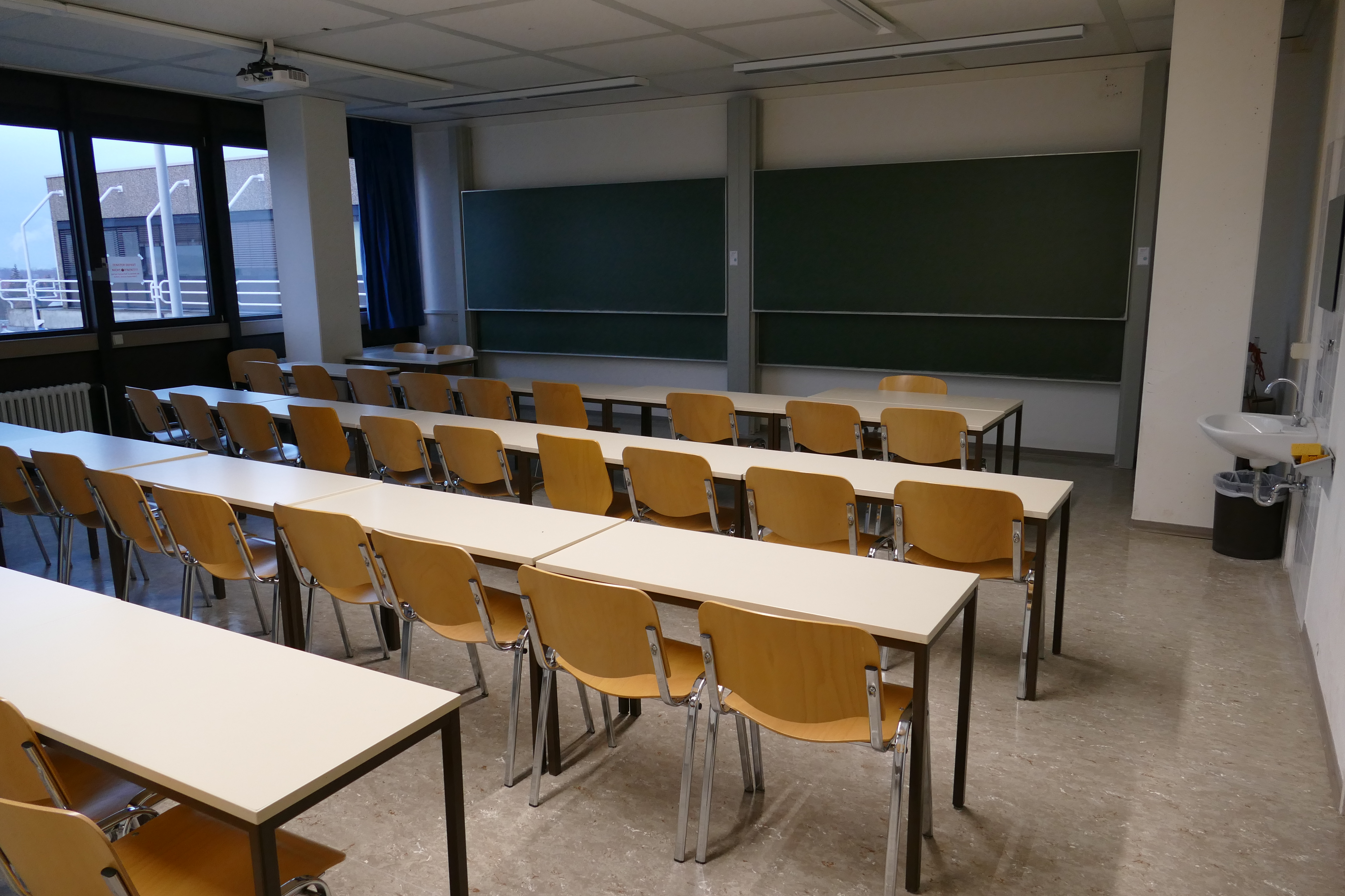 05 426 - 5 - 426 Raumbild